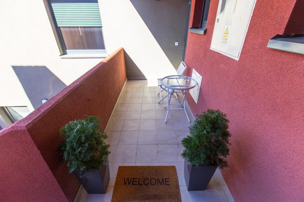 غييكا Allure Apartment المظهر الخارجي الصورة